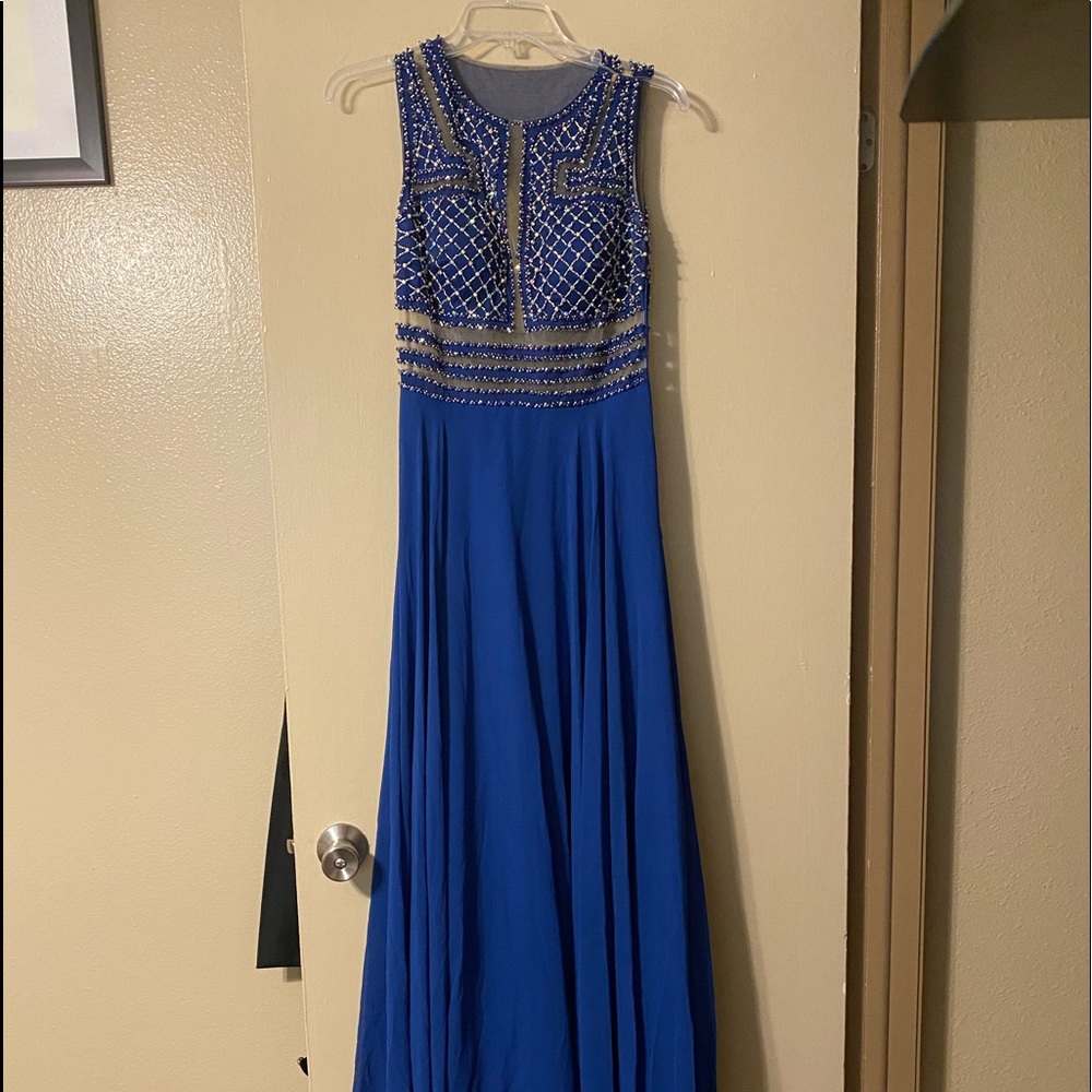 Mac Duggal Prom Dress